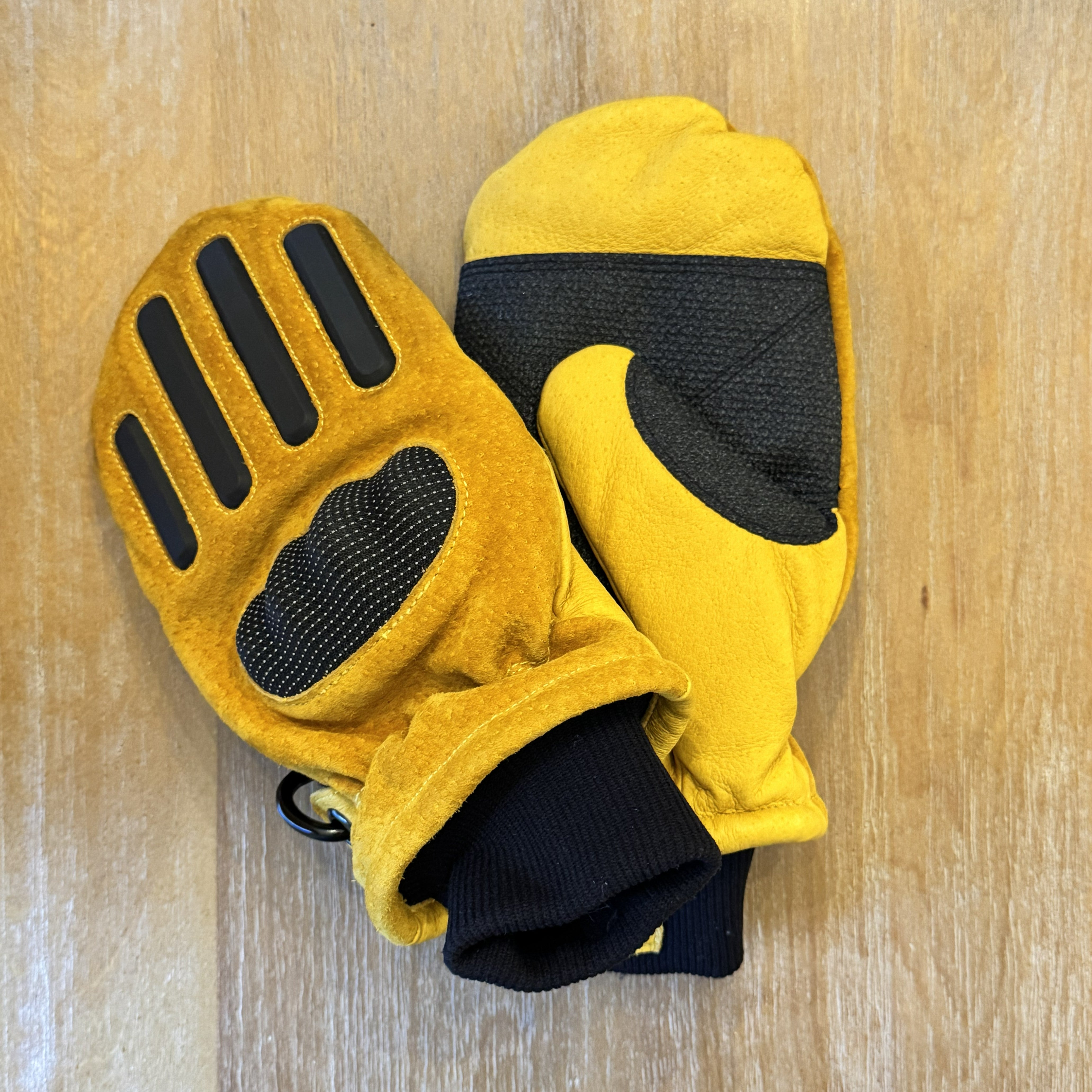 Racer Mitten