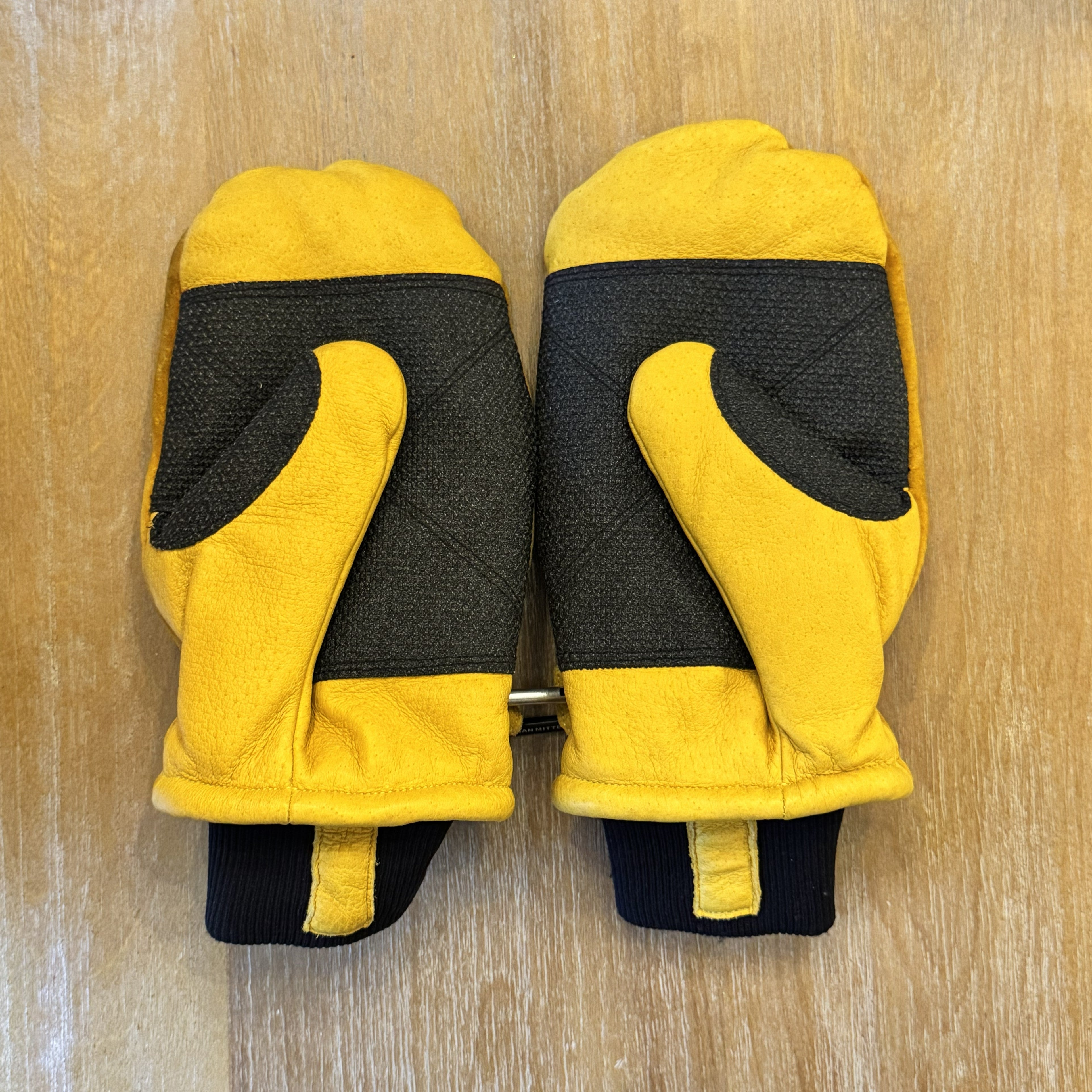 Racer Mitten