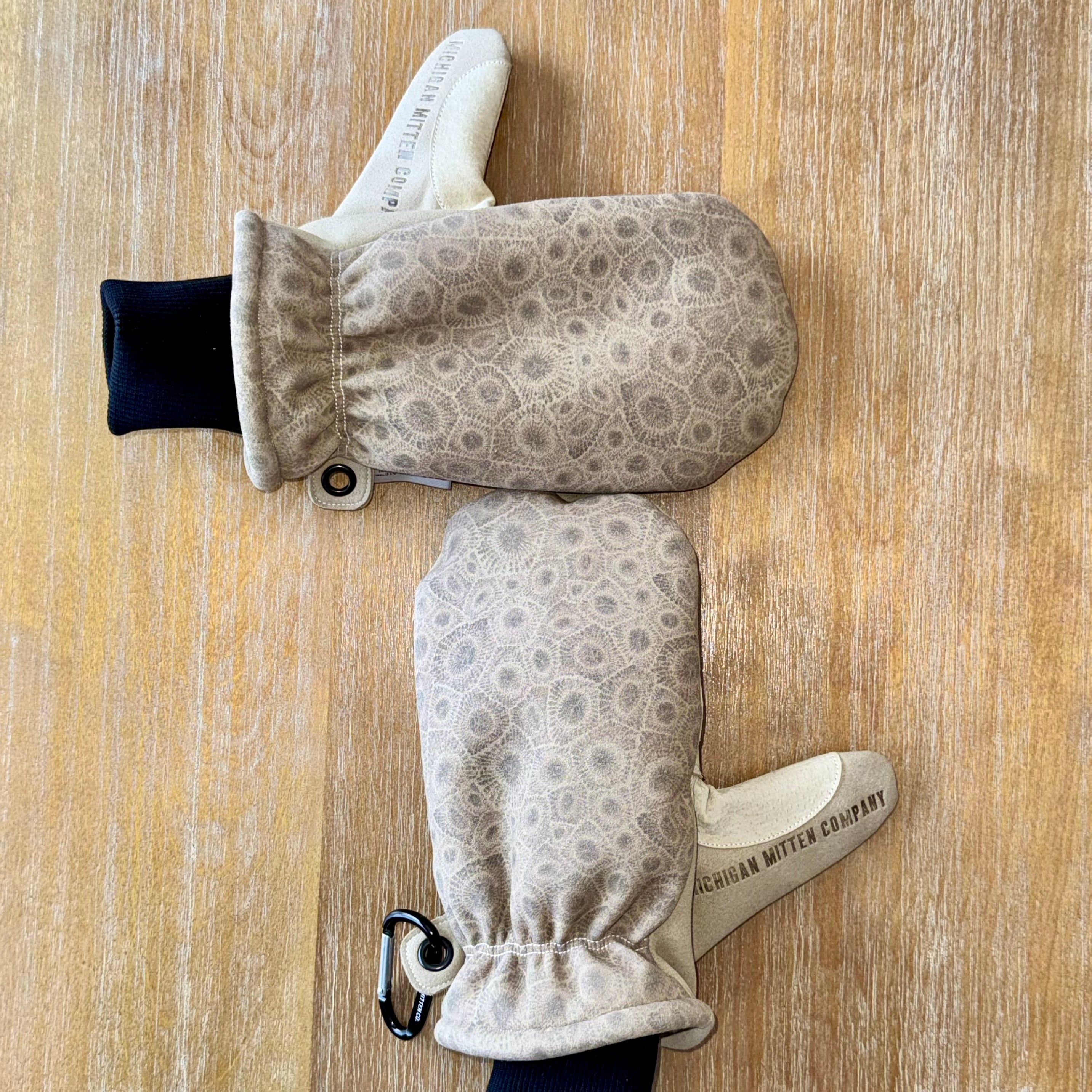 Petoskey Stone Mitten