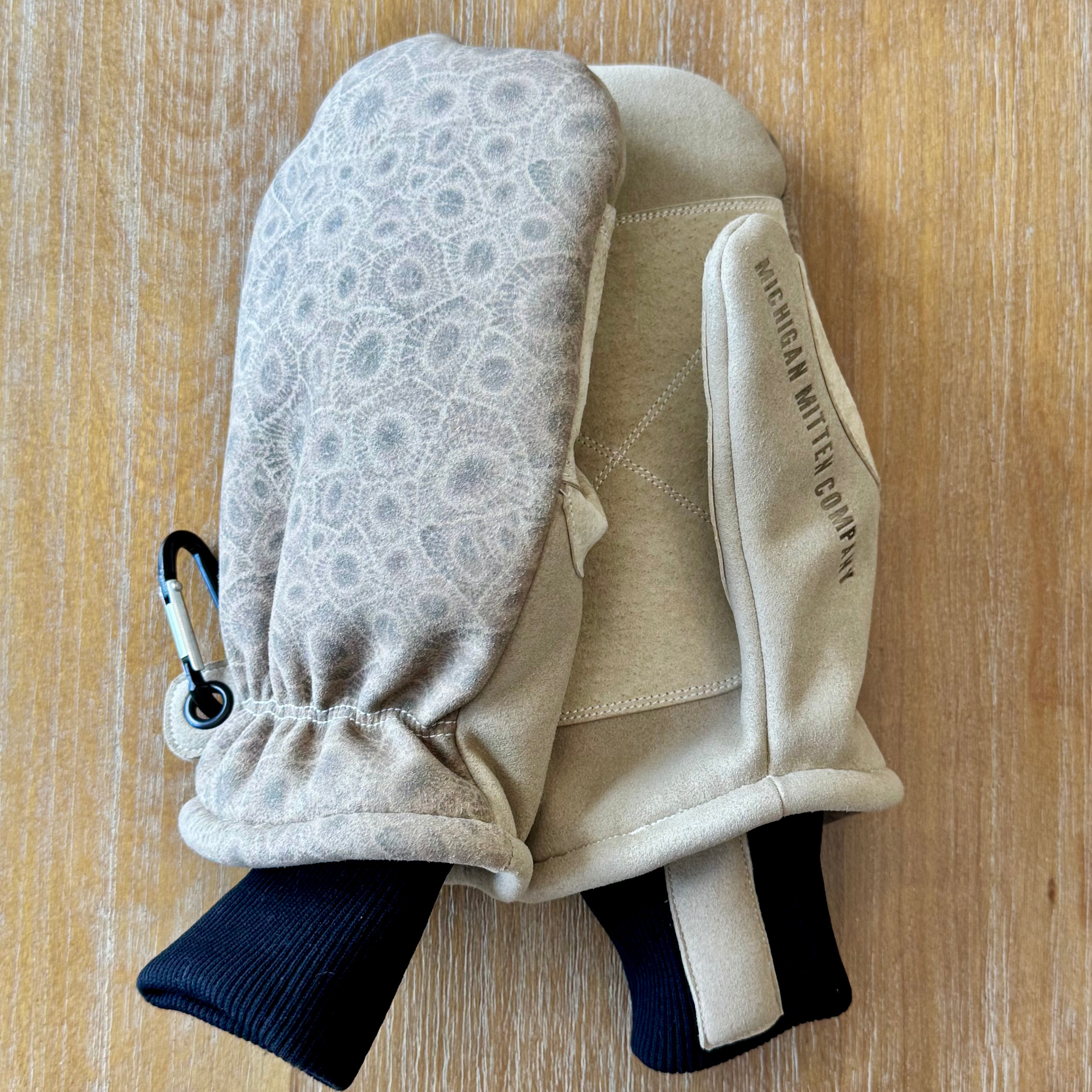 Petoskey Stone Mitten